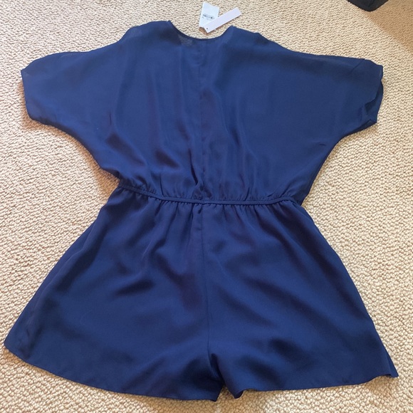 Aqua brand navy romper - Picture 3 of 4